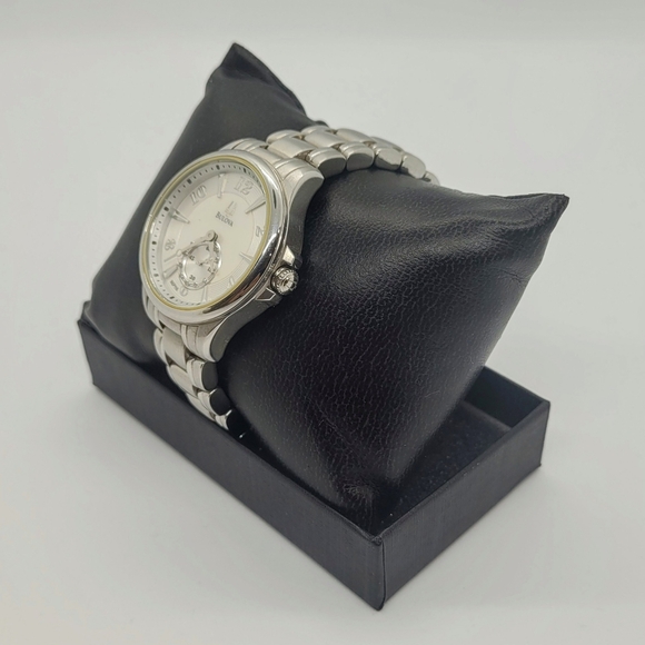 Bulova Women's 96P116 Adventurer Mother of Pearl Dial Watch - Picture 4 of 7